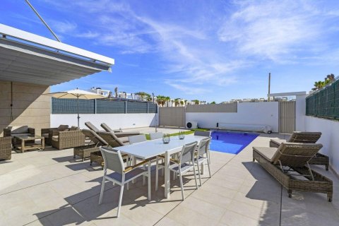 Villa in vendita Guardamar del Segura, Alicante, Spagna 3 camere da letto, 176 mq. N° 137721 - foto 4