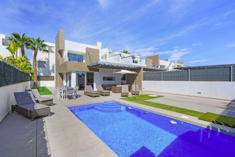 Villa in vendita Guardamar del Segura, Alicante, Spagna 3 camere da letto, 176 mq. N° 137721 - foto 2