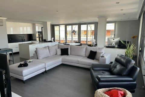 Apartamento en venta Torrevieja, Alicante, España 2 dormitorios, 118 m2 No. 137720 - foto 1