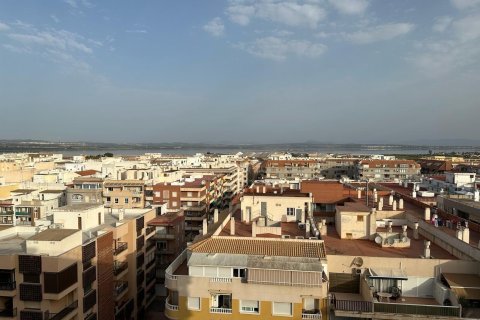 Apartamento en venta Torrevieja, Alicante, España 2 dormitorios, 118 m2 No. 137720 - foto 18