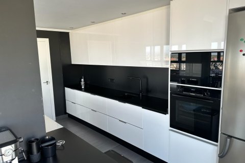 Apartamento en venta Torrevieja, Alicante, España 2 dormitorios, 118 m2 No. 137720 - foto 5