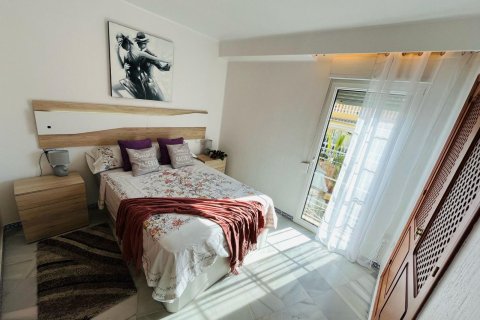 Apartment for sale Torrevieja, Alicante, Spain 3 bedrooms, 94 sq.m. No. 137719 - photo 16