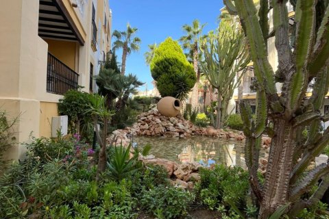 Apartment for sale Torrevieja, Alicante, Spain 3 bedrooms, 94 sq.m. No. 137719 - photo 1