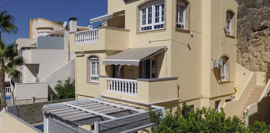 Villa Alicante, Spanien 4 Schlafzimmer,  Nr. 137718