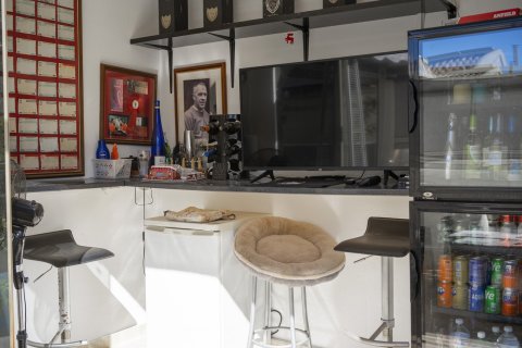 Villa zum Verkauf Alicante, Spanien 4 Schlafzimmer,  Nr. 137718 - Foto 12