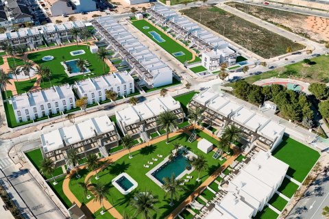 Bungalow in Pilar de la Horadada, Alicante, Spain 2 bedrooms, 60 sq.m. No. 154748