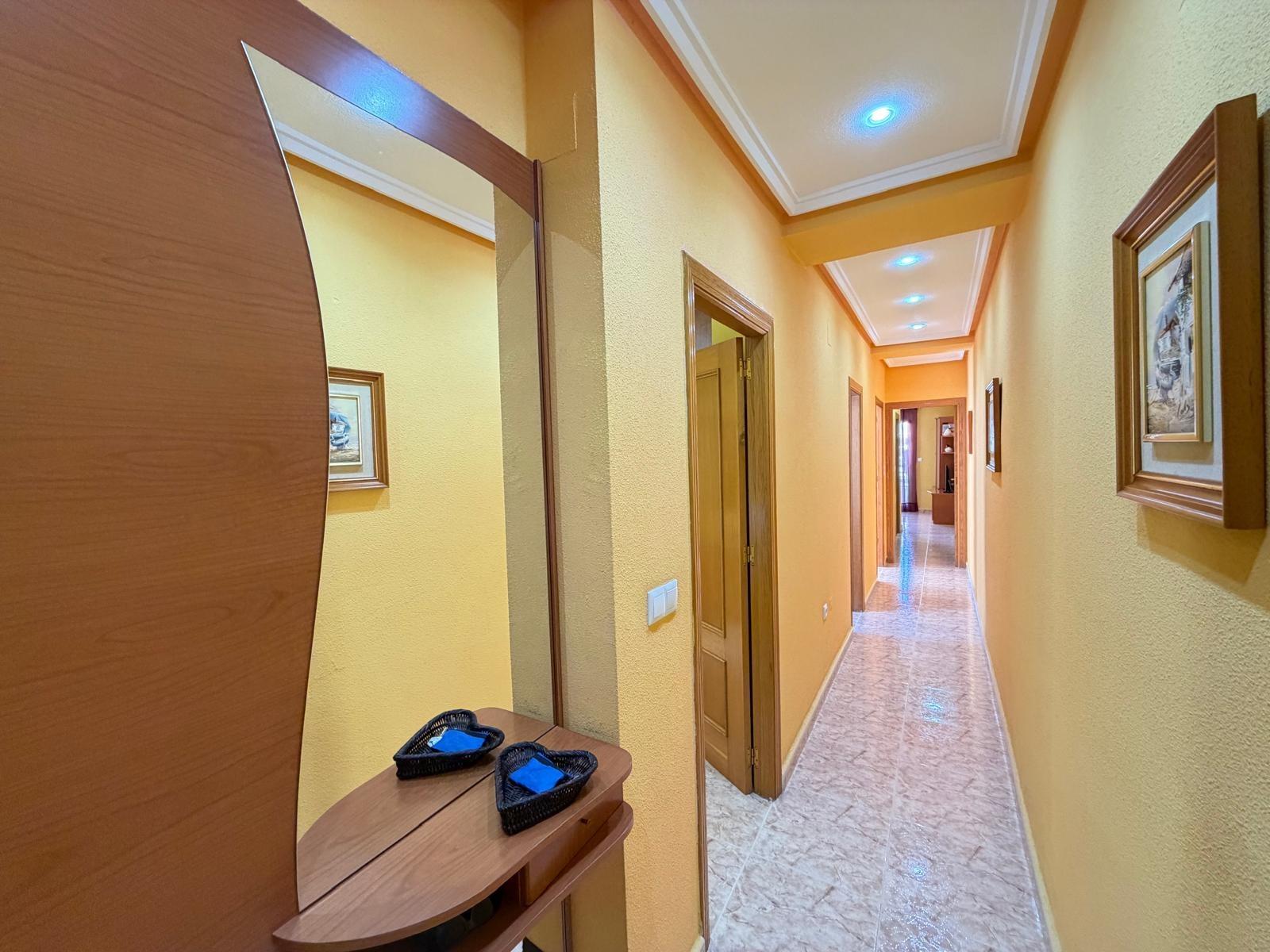 Kattohuoneisto Torrevieja, Alicante, Espanja 2 makuuhuonetta, 72 m2 No. 165889