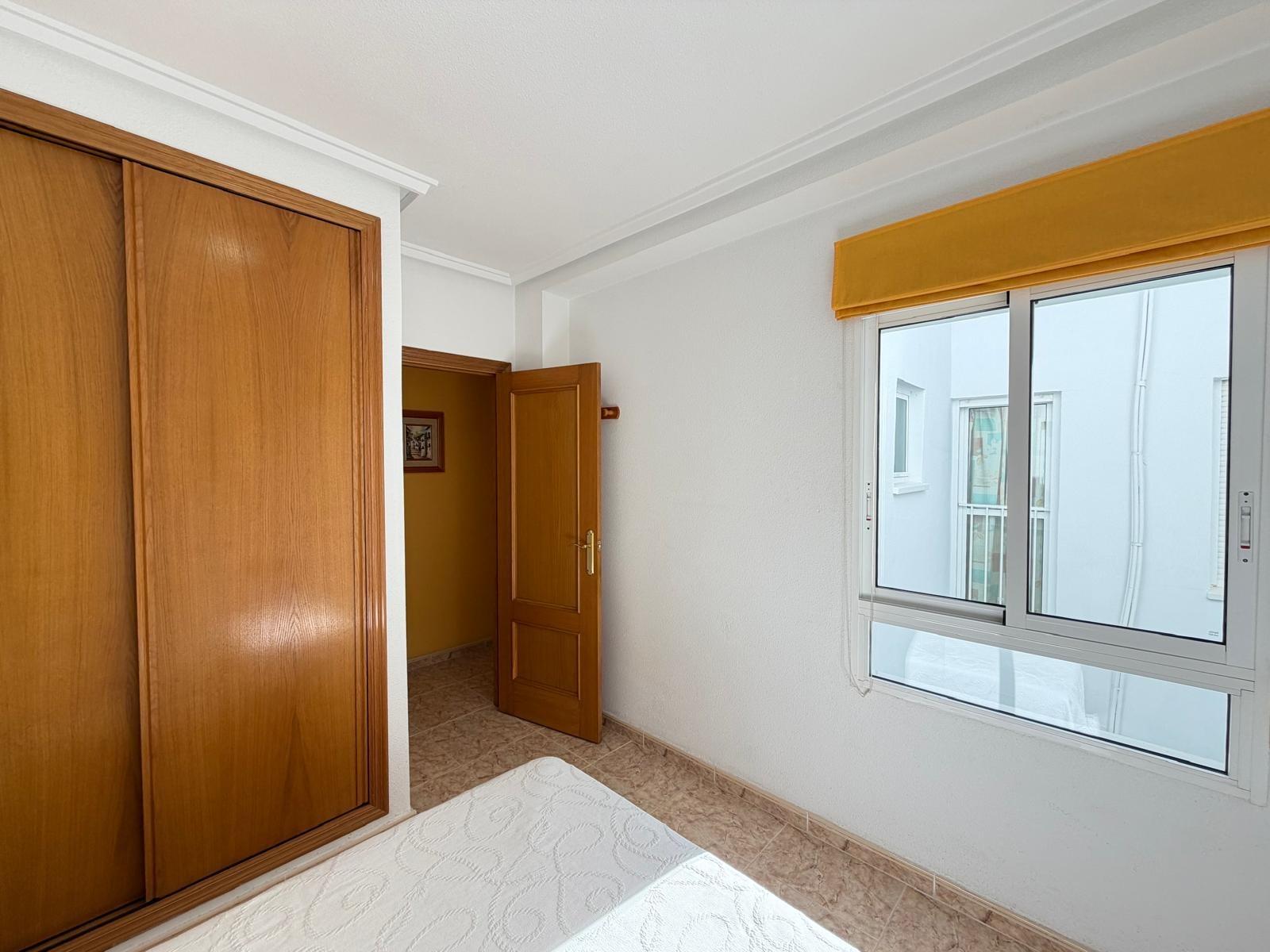 Kattohuoneisto Torrevieja, Alicante, Espanja 2 makuuhuonetta, 72 m2 No. 165889