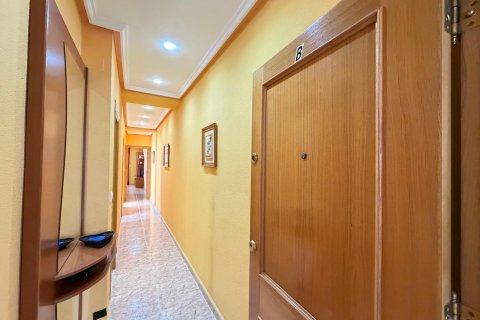 Attico in vendita a Torrevieja, Alicante, Spagna 2 camere da letto, 72 mq. N° 165889 - foto 2