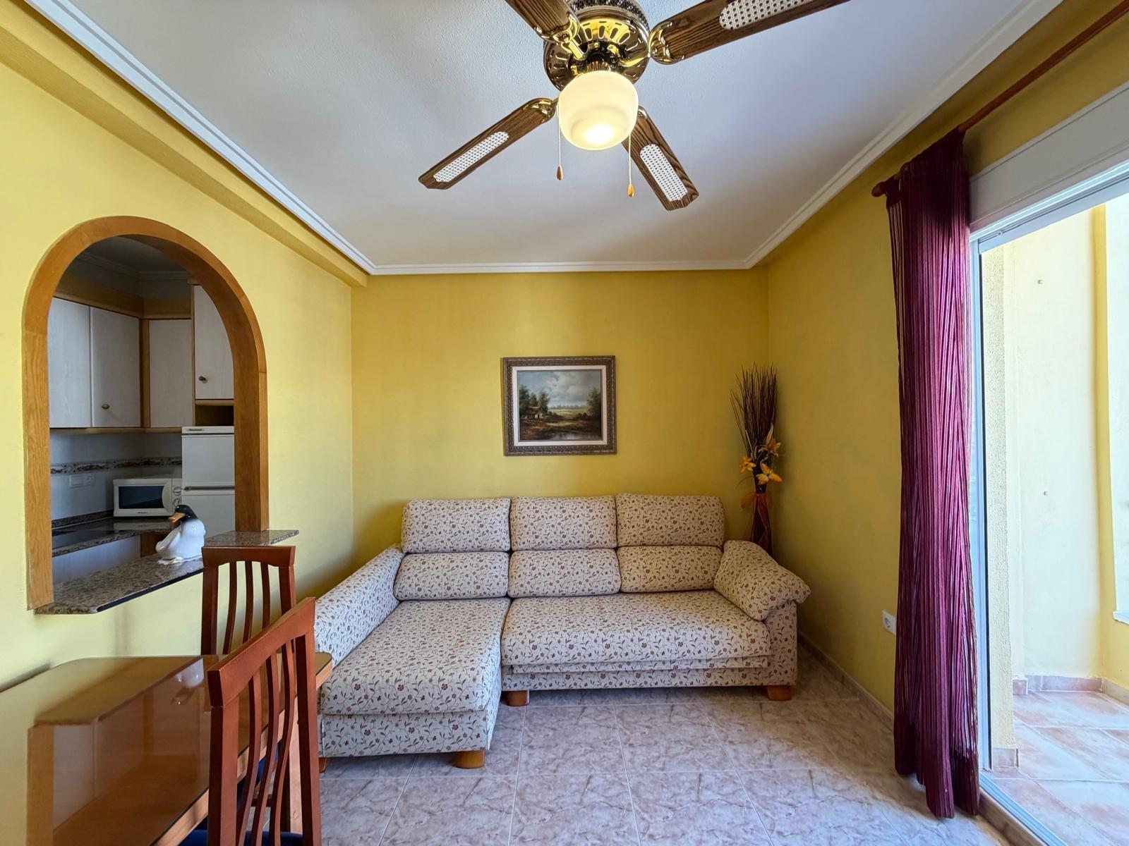 Kattohuoneisto Torrevieja, Alicante, Espanja 2 makuuhuonetta, 72 m2 No. 165889