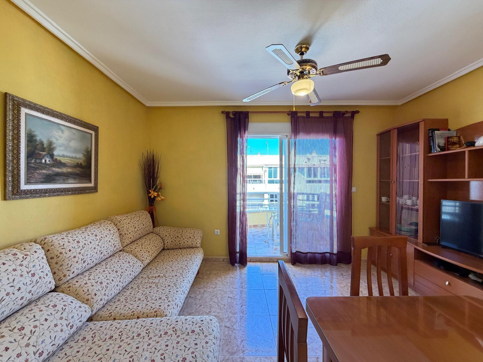 Kattohuoneisto Torrevieja, Alicante, Espanja 2 makuuhuonetta, 72 m2 No. 165889