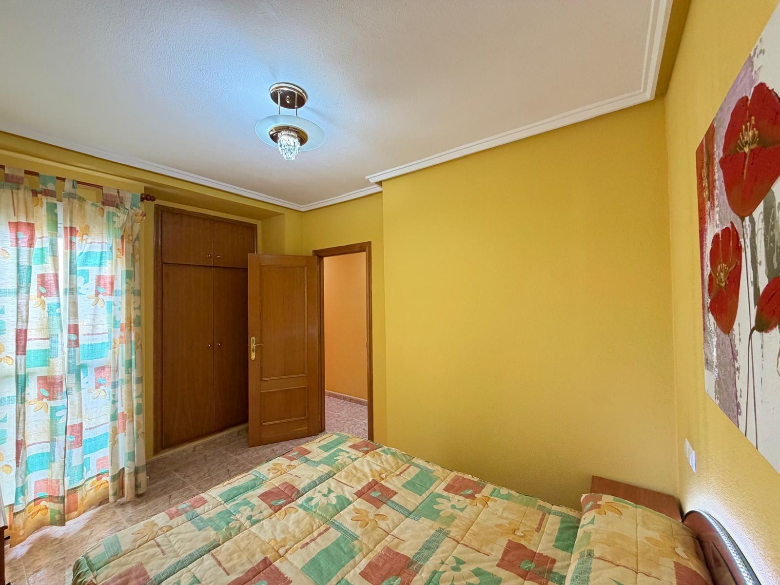 Kattohuoneisto Torrevieja, Alicante, Espanja 2 makuuhuonetta, 72 m2 No. 165889