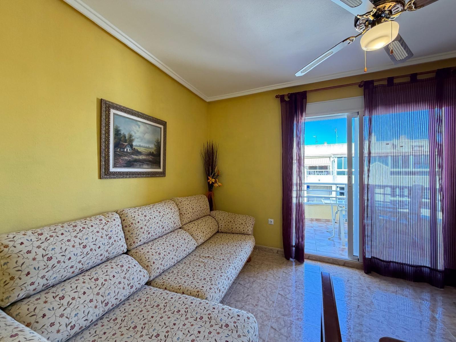 Kattohuoneisto Torrevieja, Alicante, Espanja 2 makuuhuonetta, 72 m2 No. 165889
