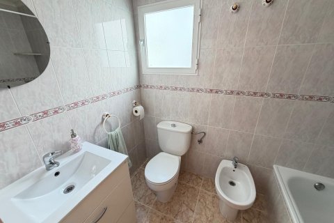 Attico in vendita a Torrevieja, Alicante, Spagna 2 camere da letto, 72 mq. N° 165889 - foto 12