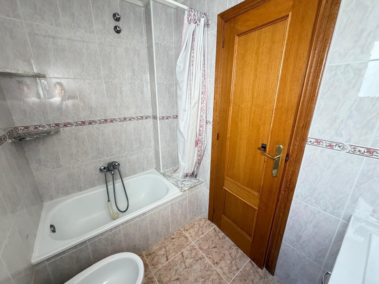Kattohuoneisto Torrevieja, Alicante, Espanja 2 makuuhuonetta, 72 m2 No. 165889