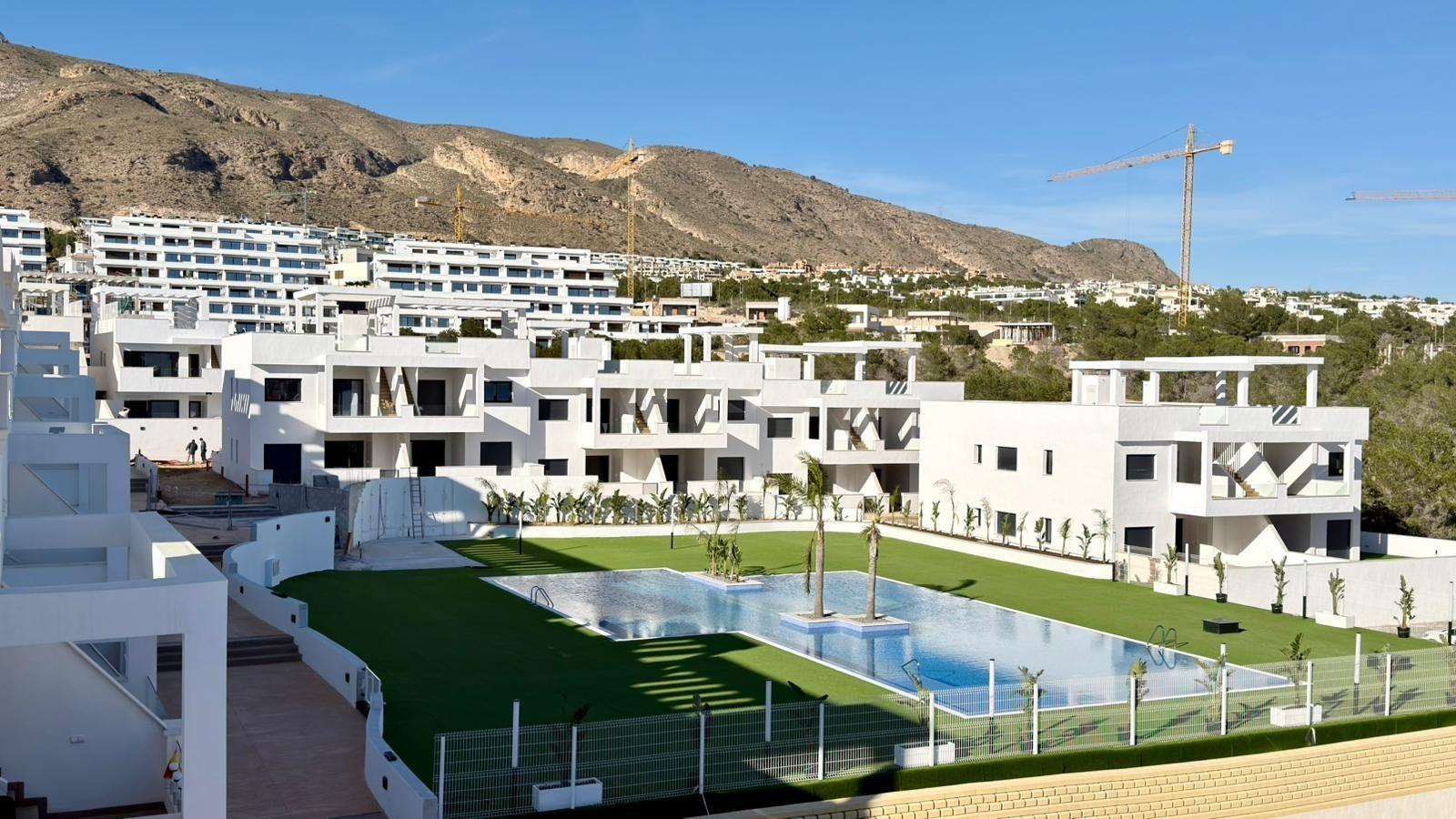 Bungalow i Finestrat, Alicante, Spanien 2 sovrum, 122 kvm. Nr. 165885