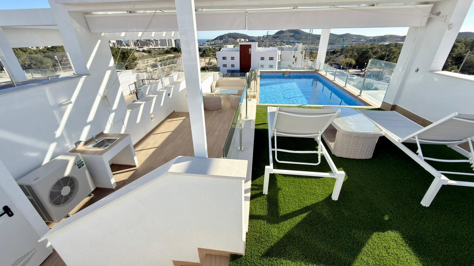 Bungalow i Finestrat, Alicante, Spanien 2 sovrum, 122 kvm. Nr. 165885