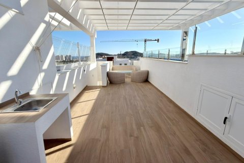 Bungalow w Finestrat, Alicante, Hiszpania 2 sypialnie, 122 mkw. nr 165885 – zdjęcie 11