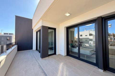 Attico in vendita a Torrevieja, Alicante, Spagna 2 camere da letto, 96 mq. N° 165884 - foto 3