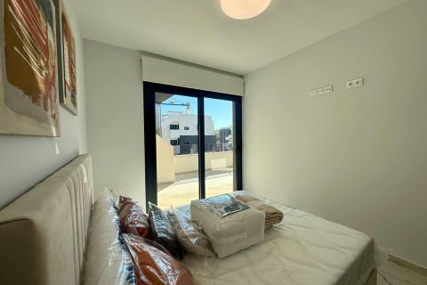 Attico in vendita a Torrevieja, Alicante, Spagna 2 camere da letto, 96 mq. N° 165884 - foto 28