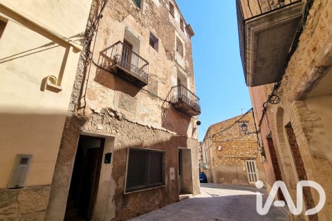 Hus till salu i El Pinell de Brai, Tarragona, Spanien 3 sovrum, 246 kvm. Nr. 194417 - foto 3