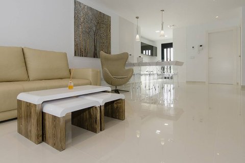 Villa en venta en Dehesa De Campoamor, Alicante, España 3 dormitorios, 239 m2 No. 110856 - foto 17