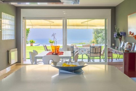 Talo myytävänä Sant Andreu de Llavaneres, Barcelona, Espanja, 7 makuuhuonetta, 784 m2 No. 160777 - kuva 15