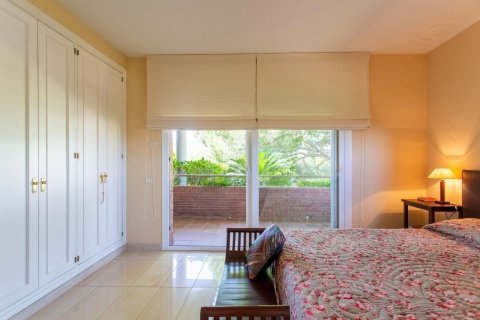 Talo myytävänä Sant Andreu de Llavaneres, Barcelona, Espanja, 7 makuuhuonetta, 784 m2 No. 160777 - kuva 21