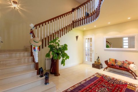 Talo myytävänä Sant Andreu de Llavaneres, Barcelona, Espanja, 7 makuuhuonetta, 784 m2 No. 160777 - kuva 24