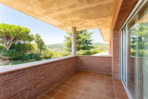 Talo myytävänä Sant Andreu de Llavaneres, Barcelona, Espanja, 7 makuuhuonetta, 784 m2 No. 160777 - kuva 23