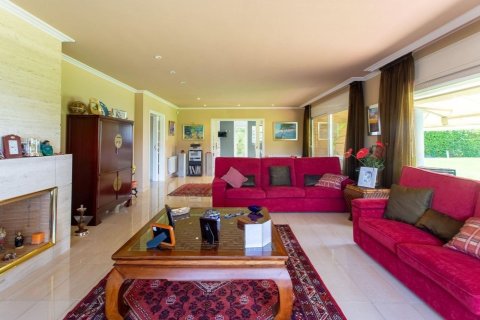 Talo myytävänä Sant Andreu de Llavaneres, Barcelona, Espanja, 7 makuuhuonetta, 784 m2 No. 160777 - kuva 13