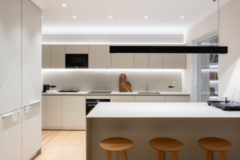 Lägenhet till salu i Barcelona, Spanien 3 sovrum, 187 kvm. Nr. 160776 - foto 17