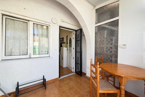 Dom w Nueva Torrevieja, Alicante, Hiszpania 1 sypialnia, 43 mkw. nr 182976 – zdjęcie 7