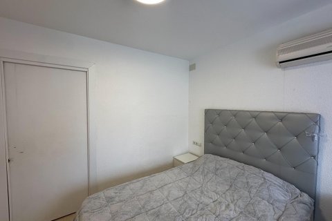 Huoneisto myytävänä Alicante, Espanja, 2 makuuhuonetta, 52 m2 No. 182979 - kuva 16