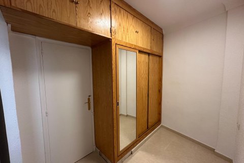 Huoneisto myytävänä Alicante, Espanja, 2 makuuhuonetta, 52 m2 No. 182979 - kuva 10