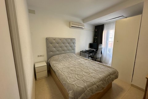 Huoneisto myytävänä Alicante, Espanja, 2 makuuhuonetta, 52 m2 No. 182979 - kuva 17