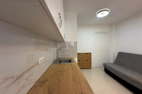 Huoneisto myytävänä Alicante, Espanja, 2 makuuhuonetta, 52 m2 No. 182979 - kuva 4