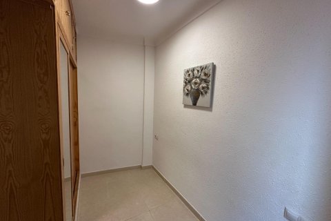 Huoneisto myytävänä Alicante, Espanja, 2 makuuhuonetta, 52 m2 No. 182979 - kuva 9