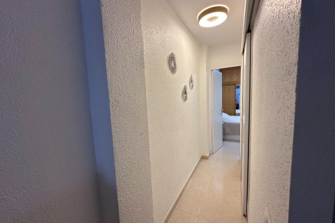 Huoneisto myytävänä Alicante, Espanja, 2 makuuhuonetta, 52 m2 No. 182979 - kuva 5