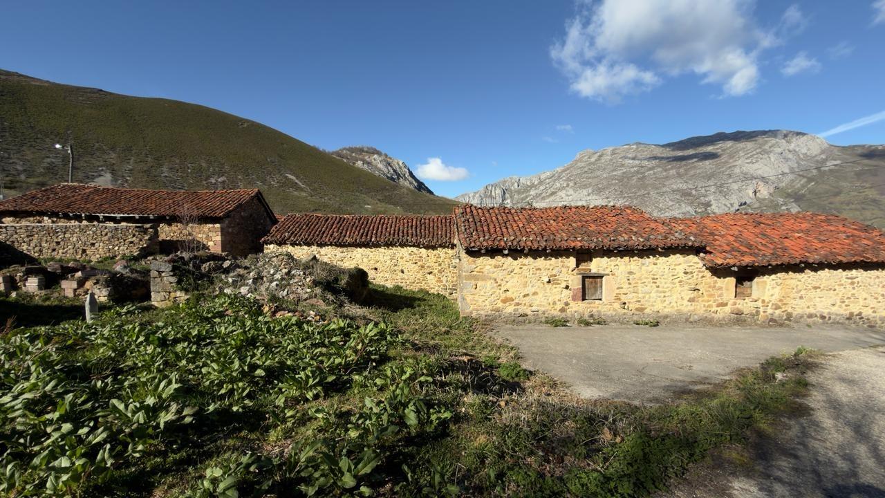 Вилла в Теверга, Астурия, Испания 135м2 №182978
