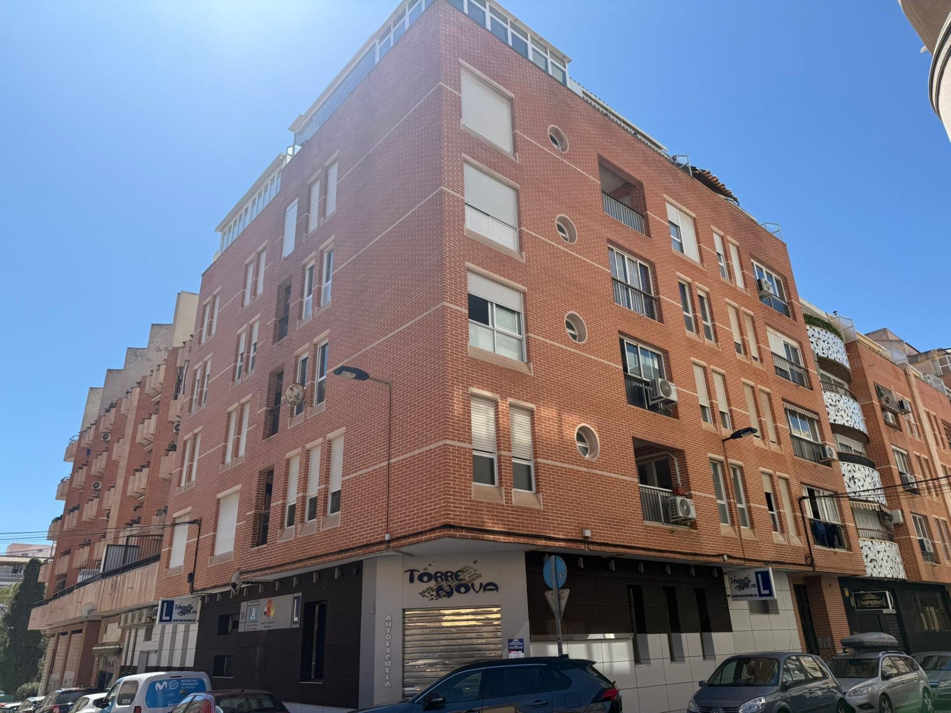 Appartamento a Torrevieja, Alicante, Spagna 2 camere da letto, 57 mq. N° 182975