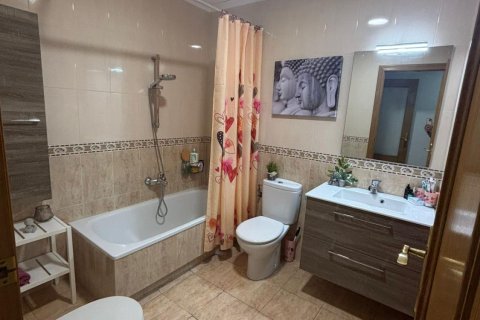Apartment à vendre Elche, Alicante, Espagne, 3 chambres, 108 m2 No. 137664 - photo 7