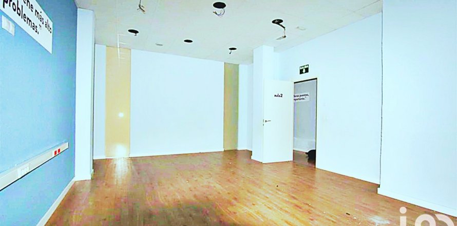 Gewerbeimmobilien in Ibi, Alicante, Spanien 3 Schlafzimmer, 125 m2 Nr. 185943