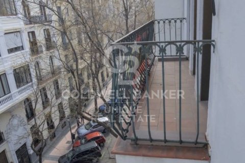 Apartment à vendre à Madrid, Espagne, 3 chambres, 220 m2 No. 179048 - photo 8