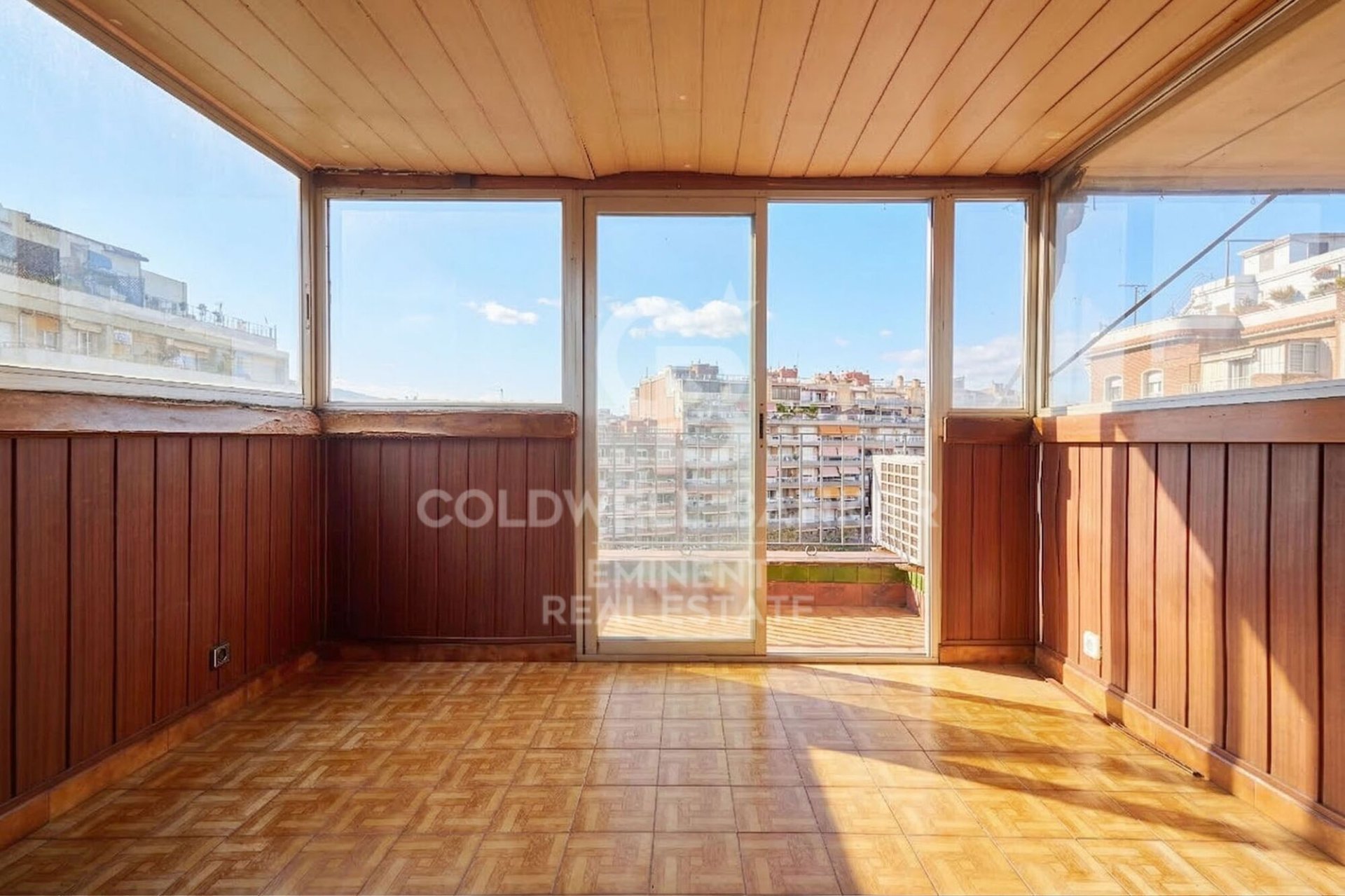 Penthouse à Barcelona, Espagne 2 chambres, 64 m2 No. 179053