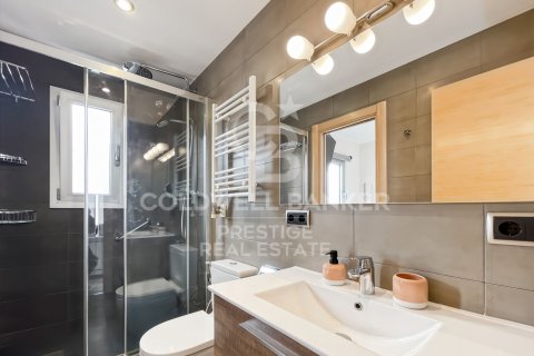Penthouse à vendre à Barcelona, Espagne, 1 chambre, 64 m2 No. 179052 - photo 13