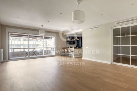 Apartament w Madrid, Hiszpania 4 sypialnie, 253 mkw. nr 179051 – zdjęcie 15