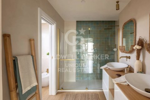Apartament w Madrid, Hiszpania 4 sypialnie, 253 mkw. nr 179051 – zdjęcie 27