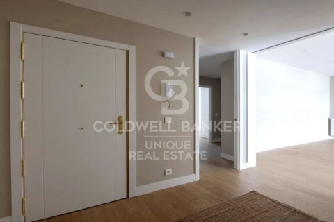 Apartament w Madrid, Hiszpania 4 sypialnie, 253 mkw. nr 179051 – zdjęcie 19