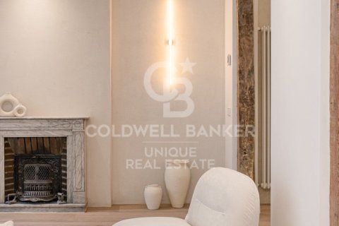 Apartamento en venta en Madrid, España 4 dormitorios, 162 m2 No. 156686 - foto 5